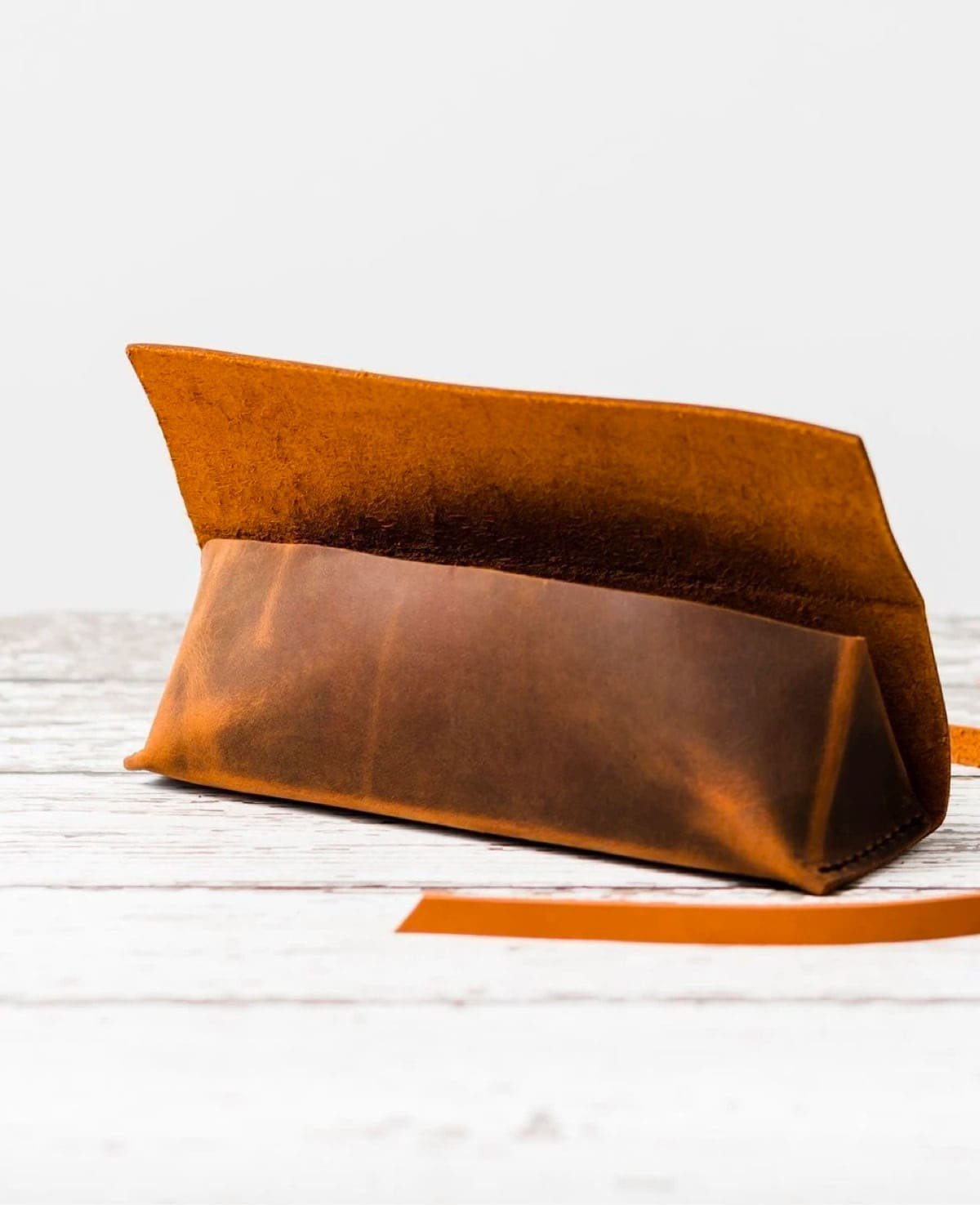 Leather artist pencil case - Image 2